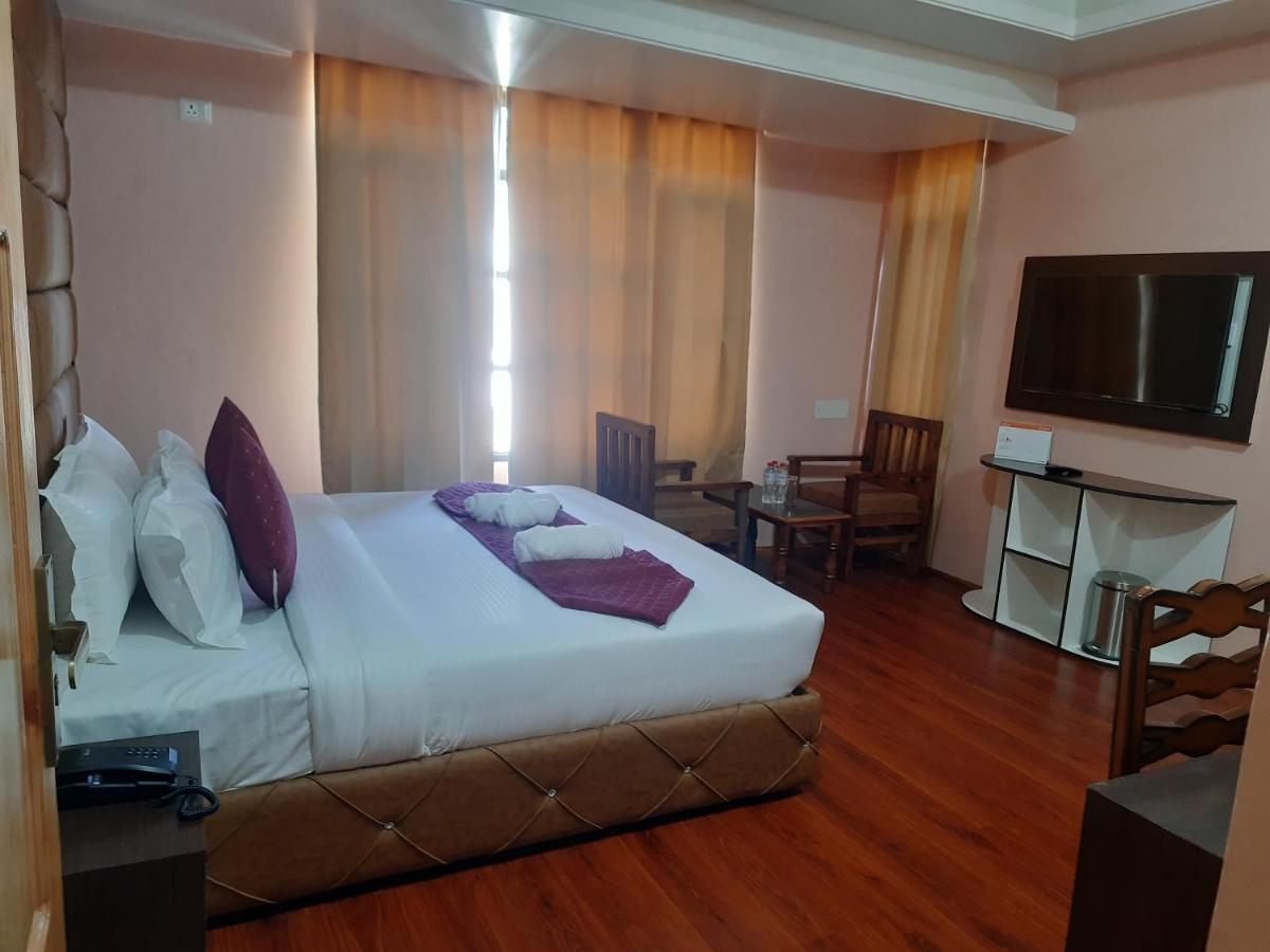 Fair Mount, Airport Road, Humhama Srinagar Hotel Luaran gambar